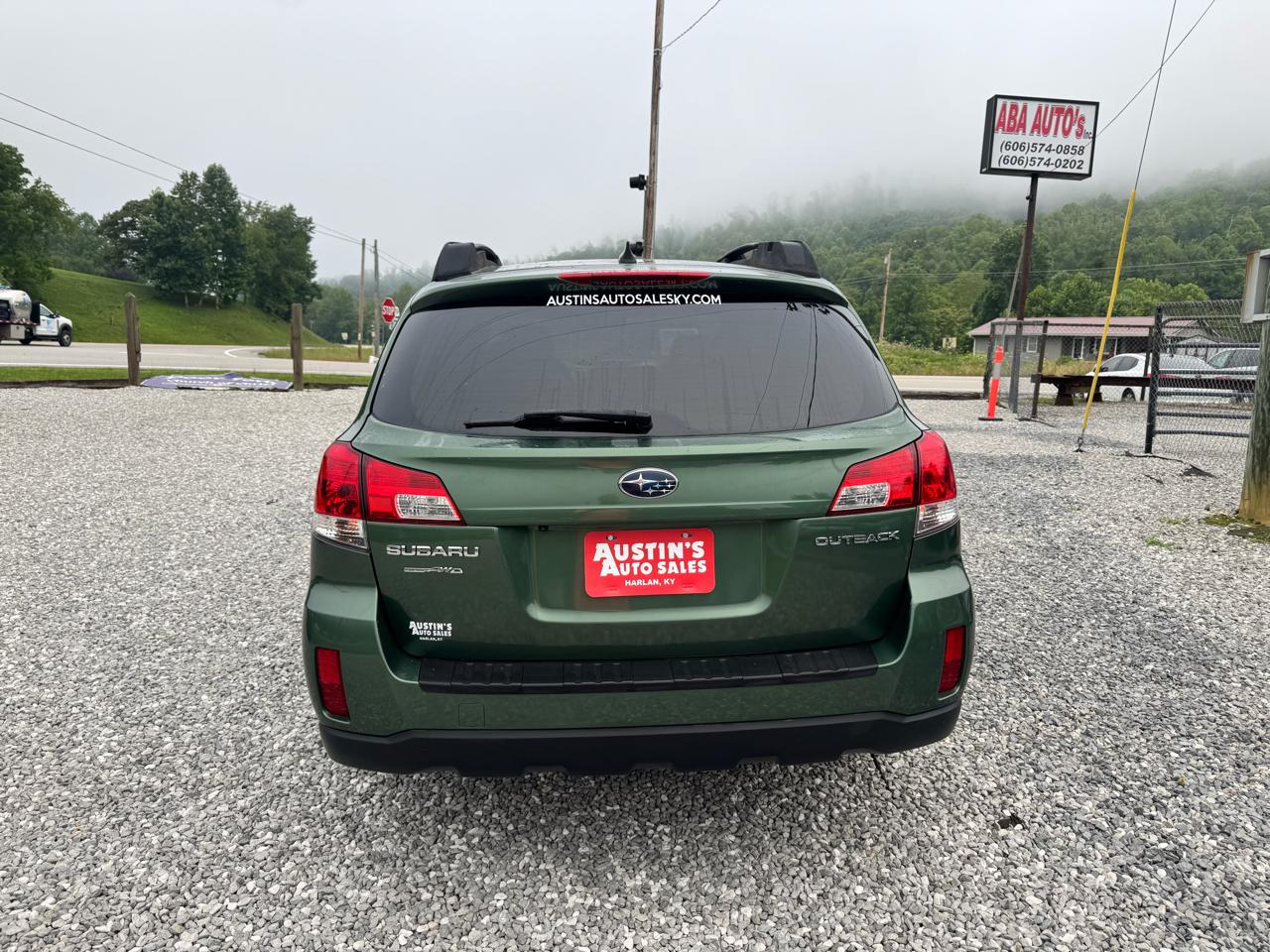 Subaru Outback 2.5i Limited 2013