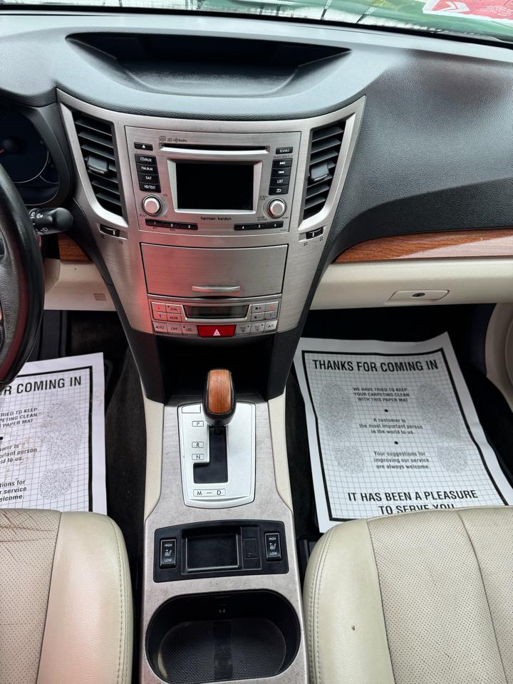 Subaru Outback 2.5i Limited 2013