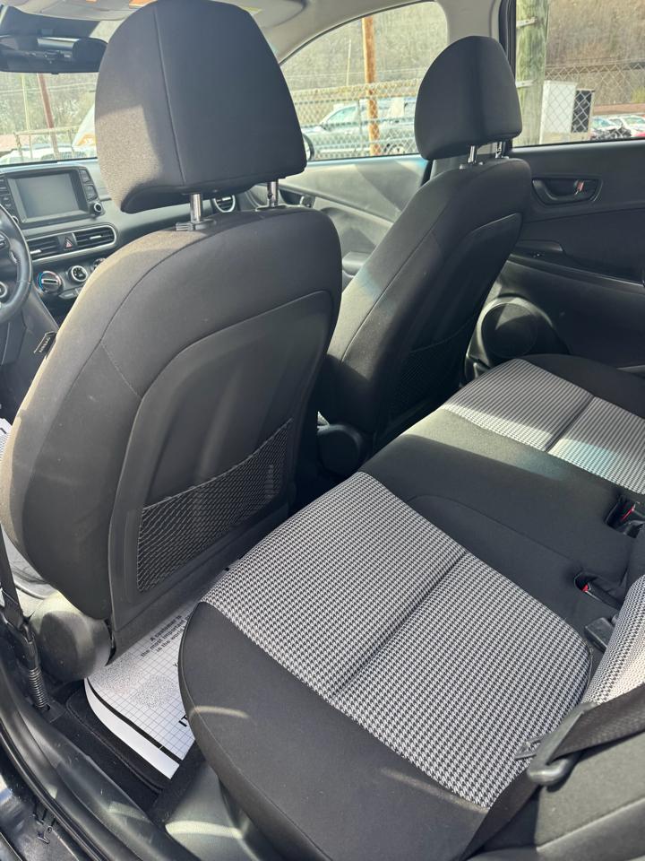 Hyundai Kona SEL 2021