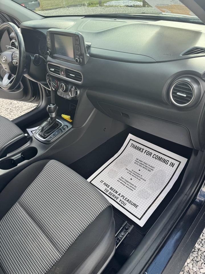 Hyundai Kona SEL 2021