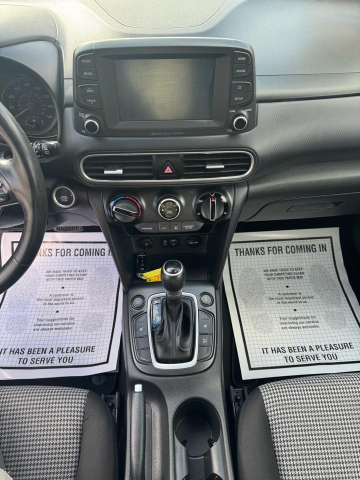 Hyundai Kona SEL 2021