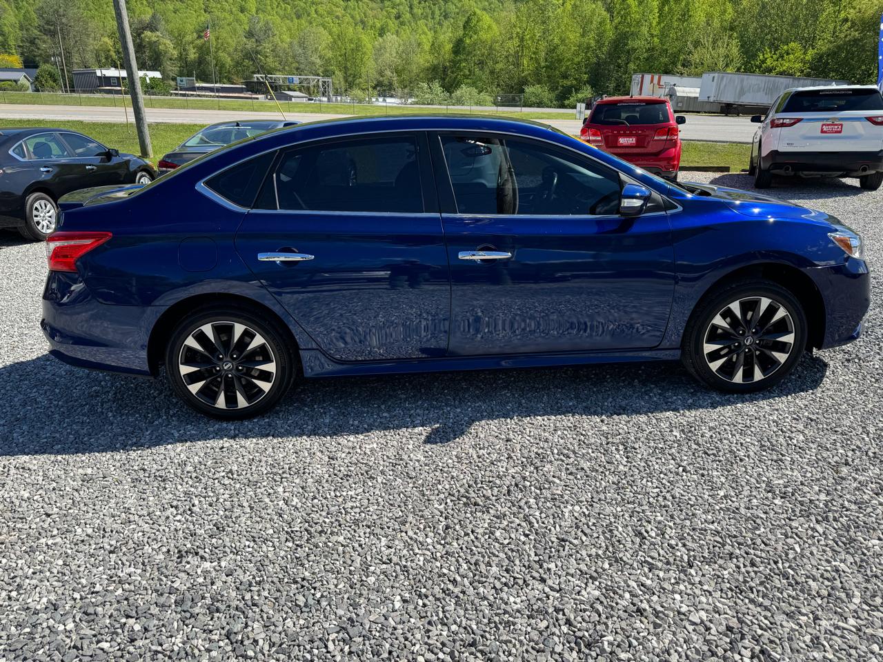 Nissan Sentra S 2016