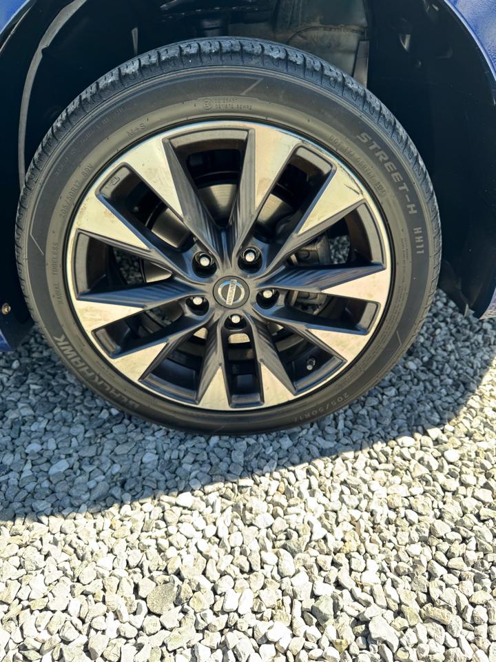 Nissan Sentra S 2016