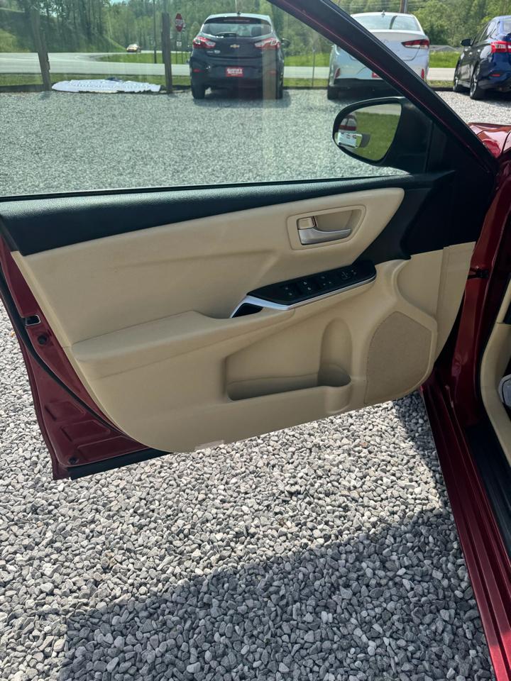 Toyota Camry LE 2015