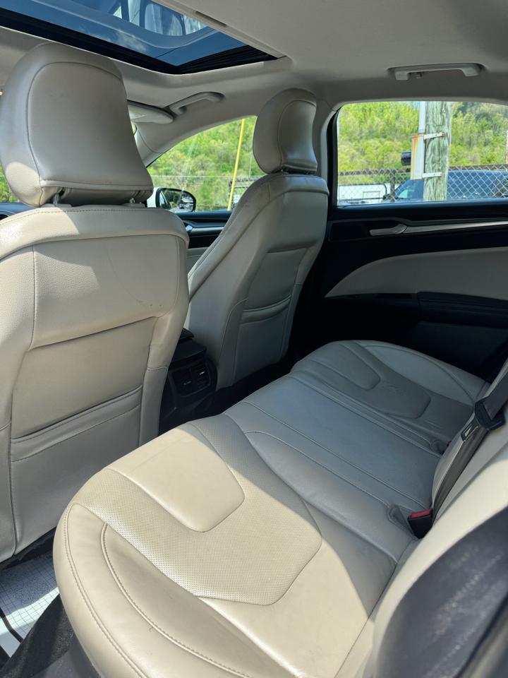 Ford Fusion Titanium 2015