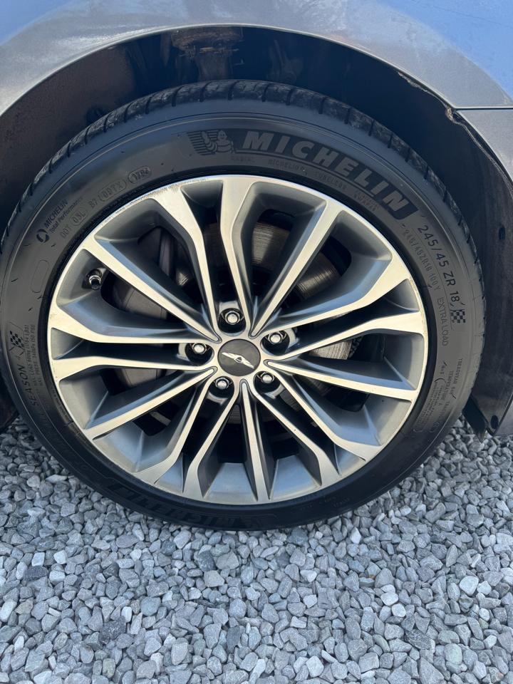 Hyundai Genesis 3.8L 2015