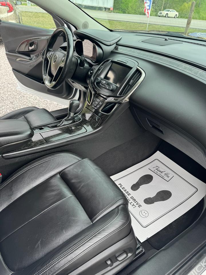 Buick LaCrosse  2016