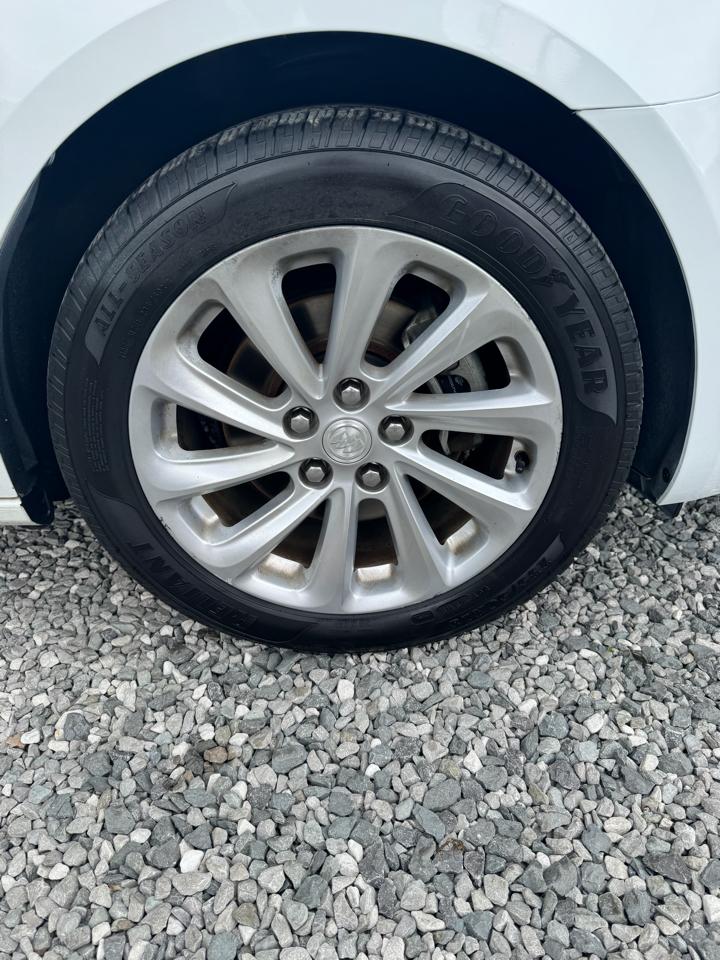 Buick LaCrosse  2016