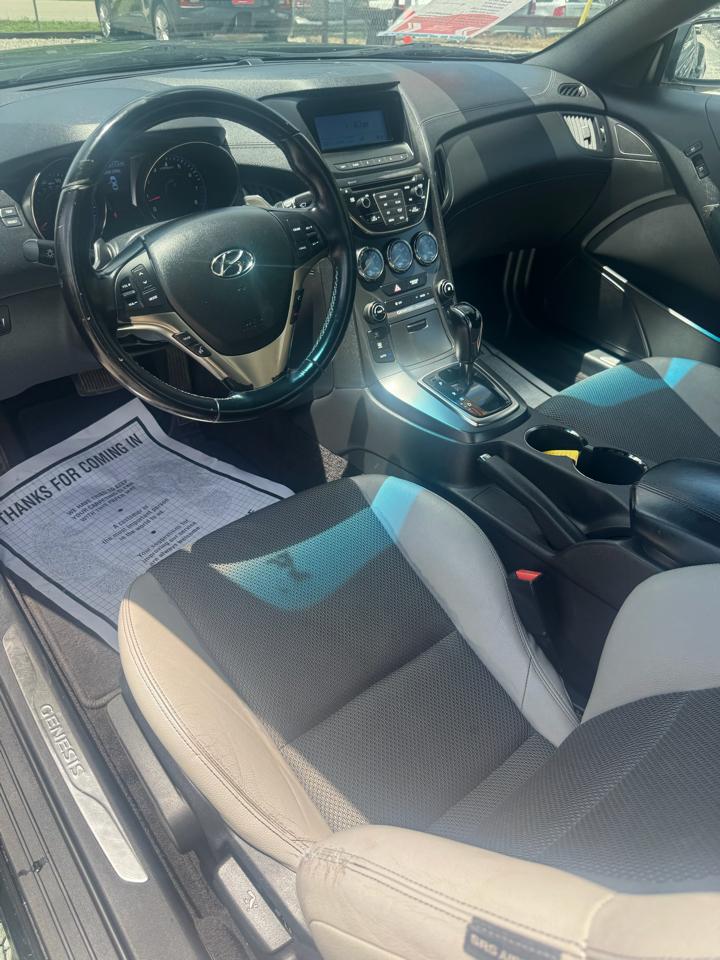 Hyundai Genesis Coupe  2015