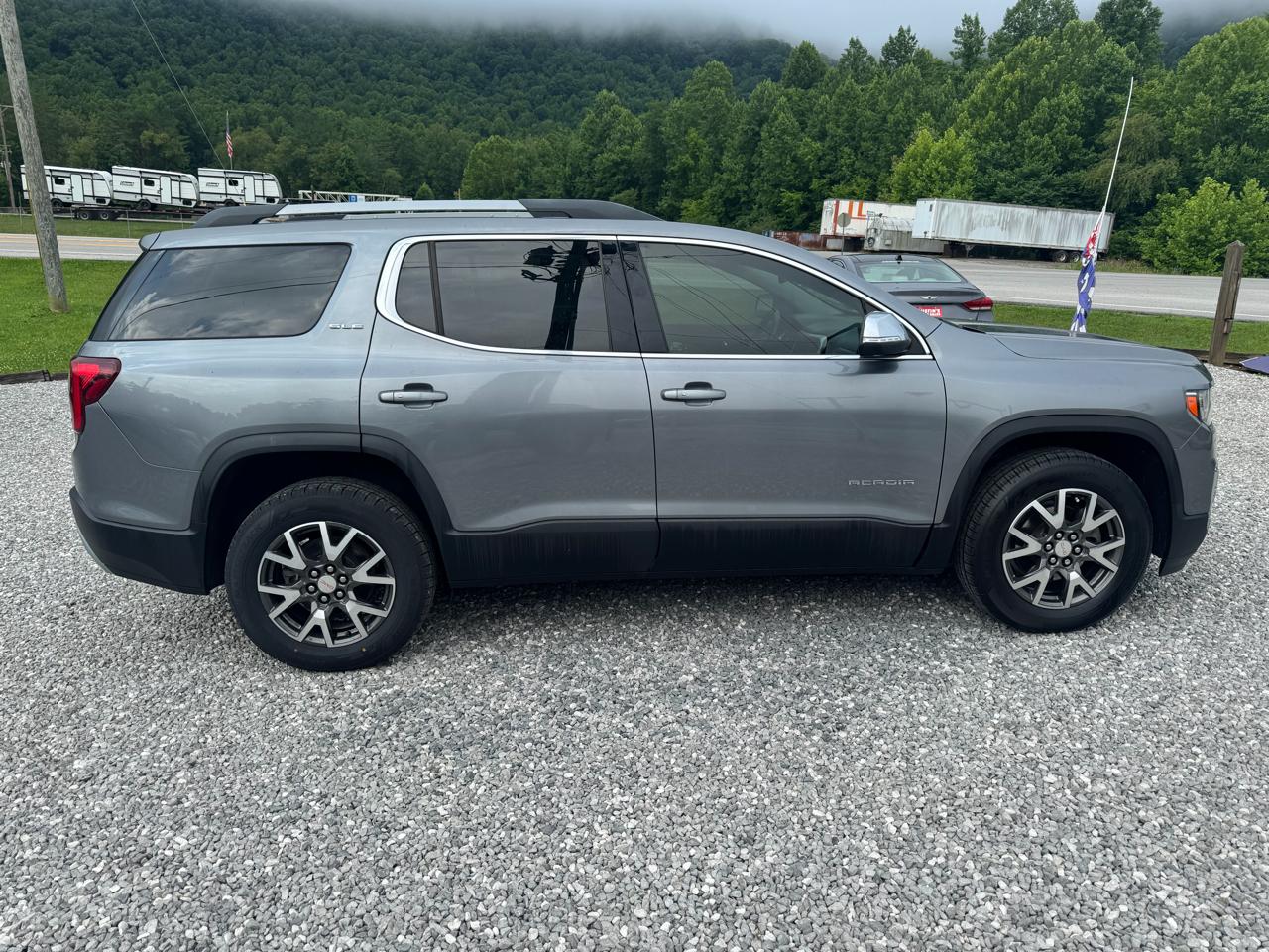 GMC Acadia SLE 2020