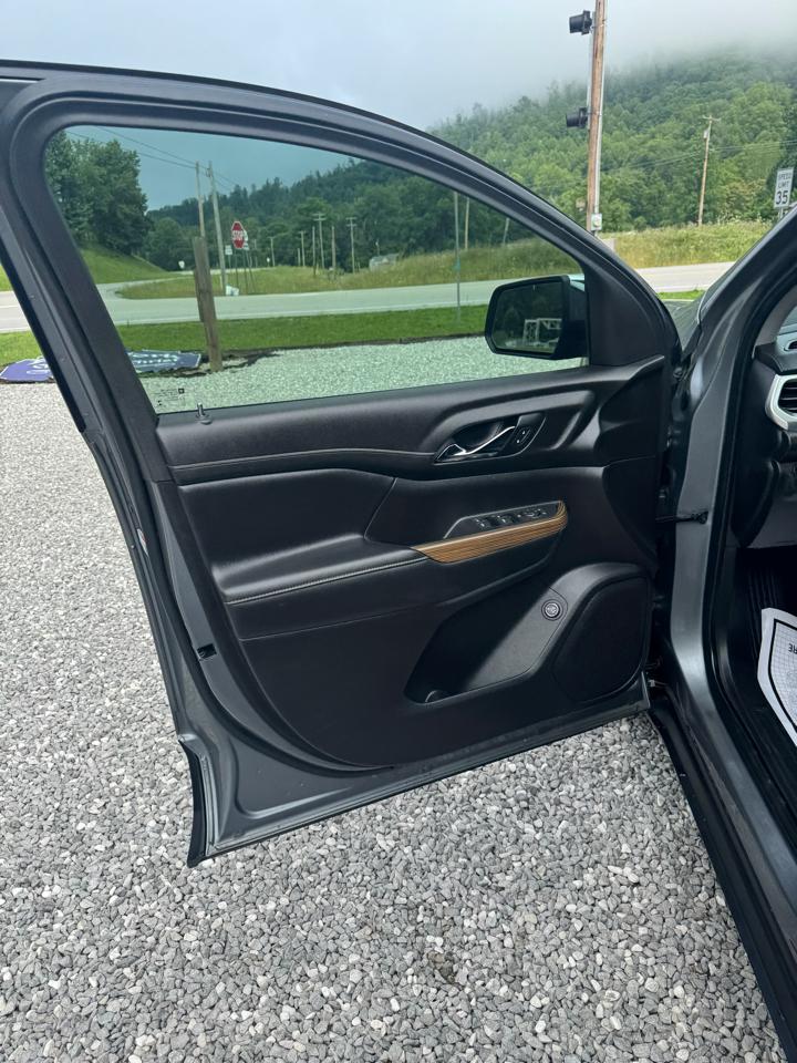GMC Acadia SLE 2020
