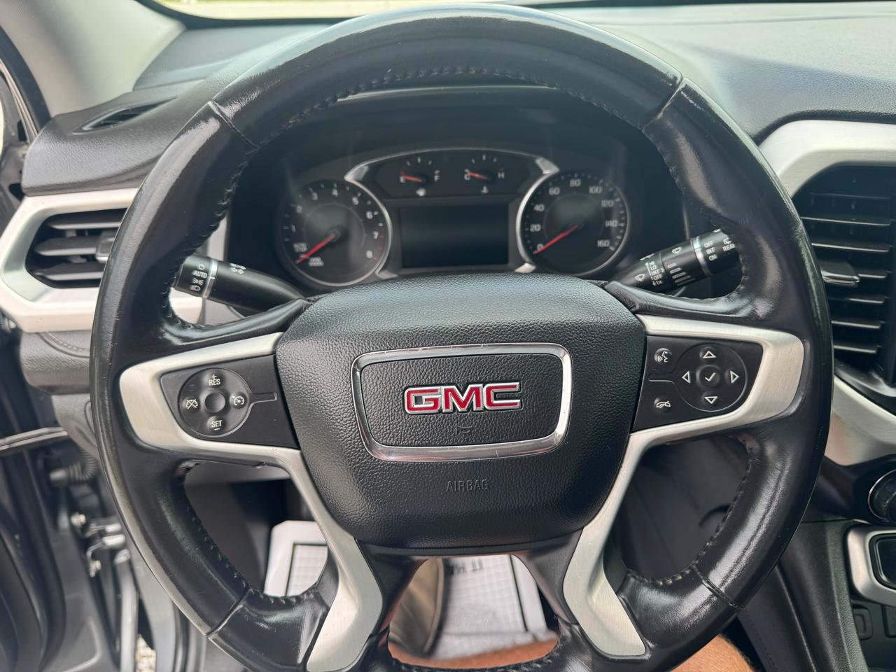 GMC Acadia SLE 2020