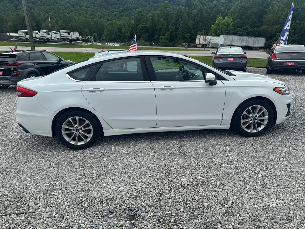 Ford Fusion SE 2020