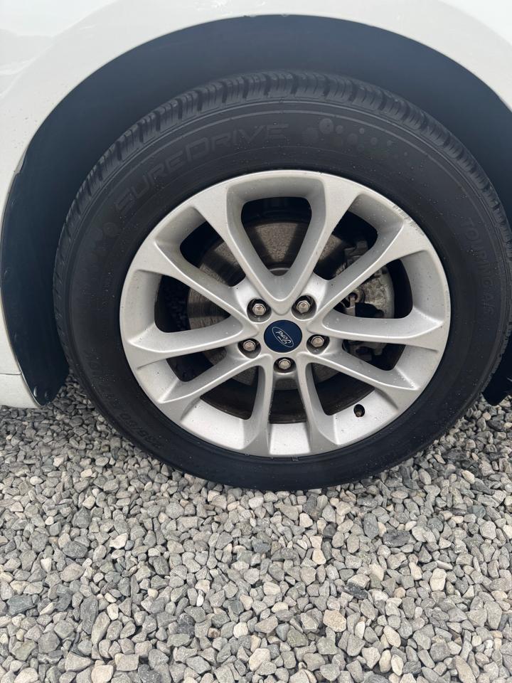 Ford Fusion SE 2020