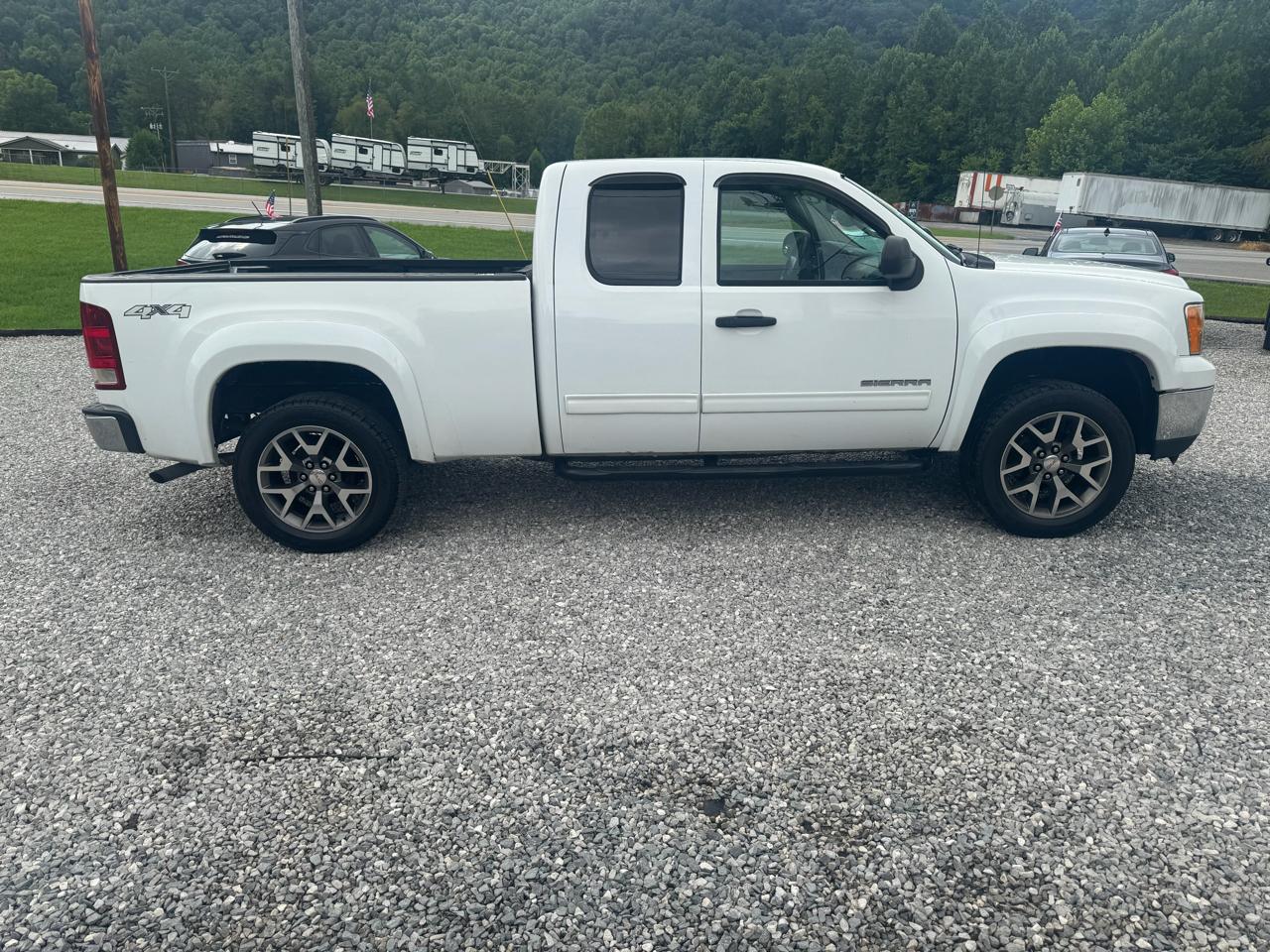 GMC Sierra 1500  2011