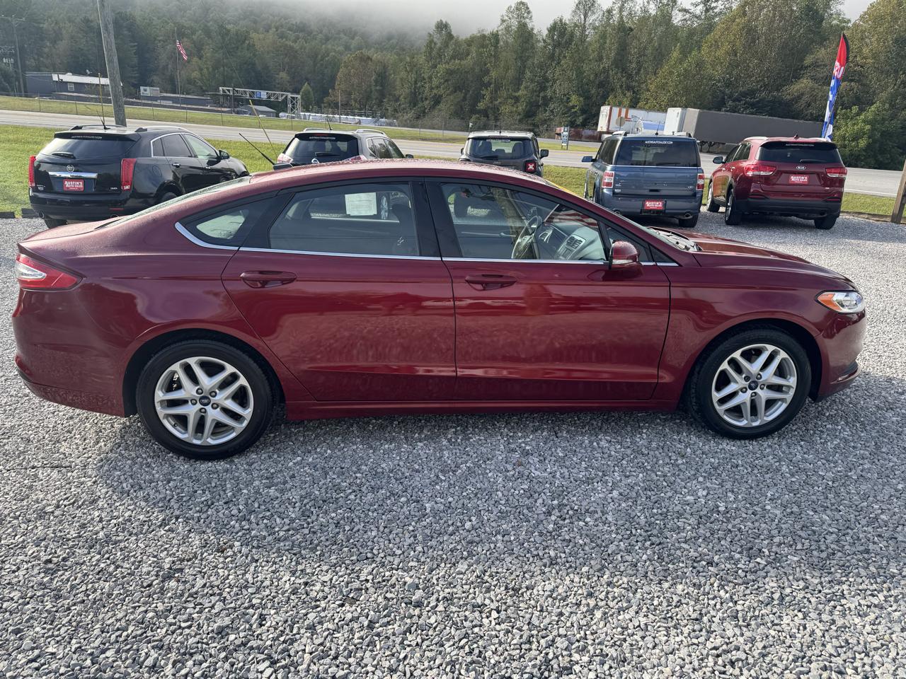 Ford Fusion SE 2014