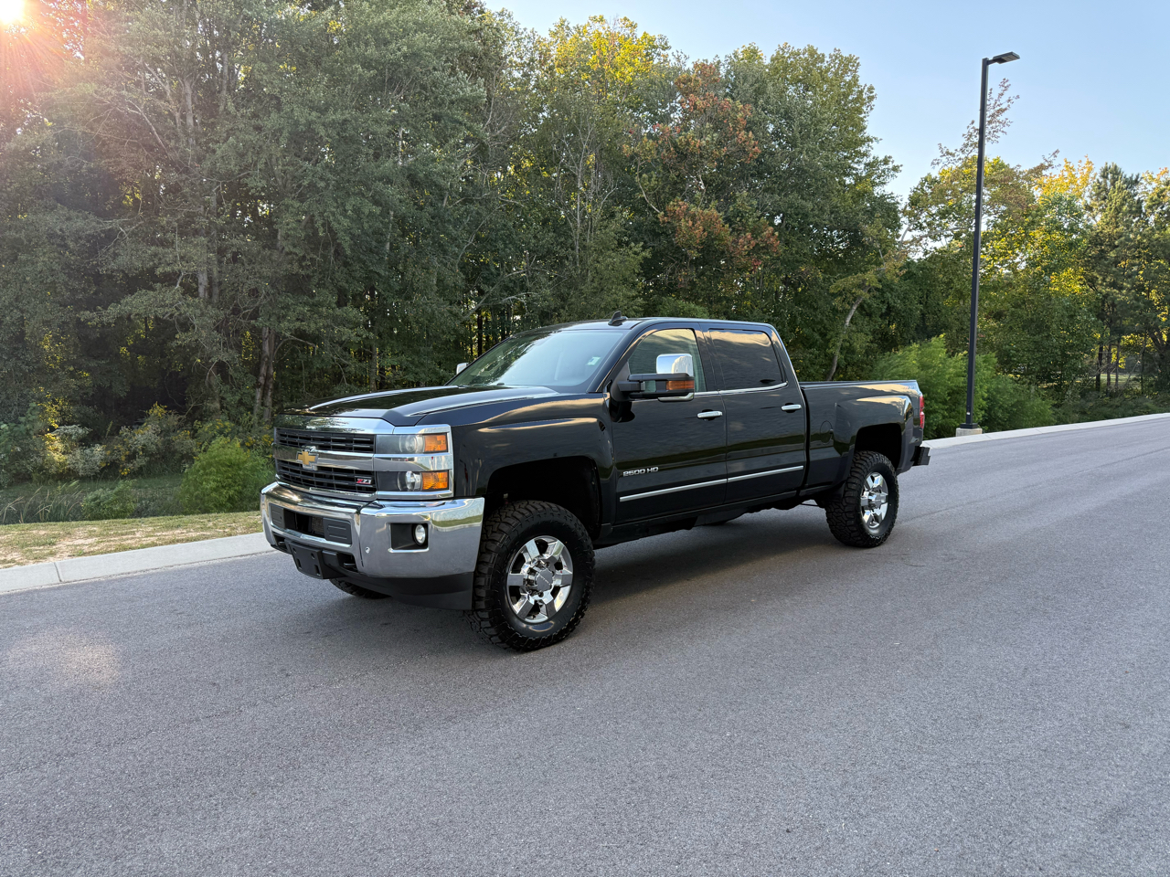 2016 Chevrolet Silverado 2500HD LTZ Crew Cab 4WD