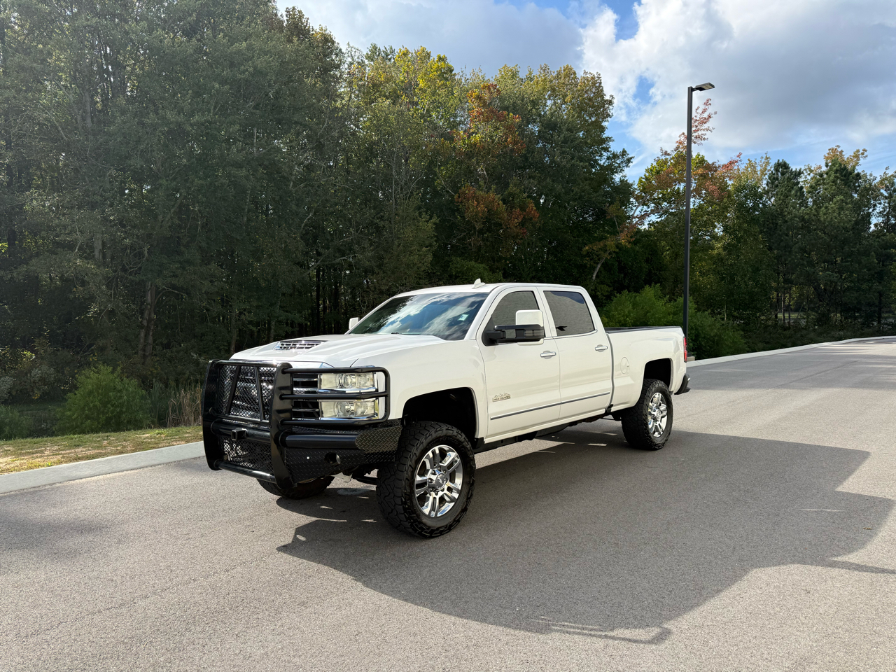 2019 Chevrolet Silverado 2500HD High Country Crew Cab Short Box 4WD
