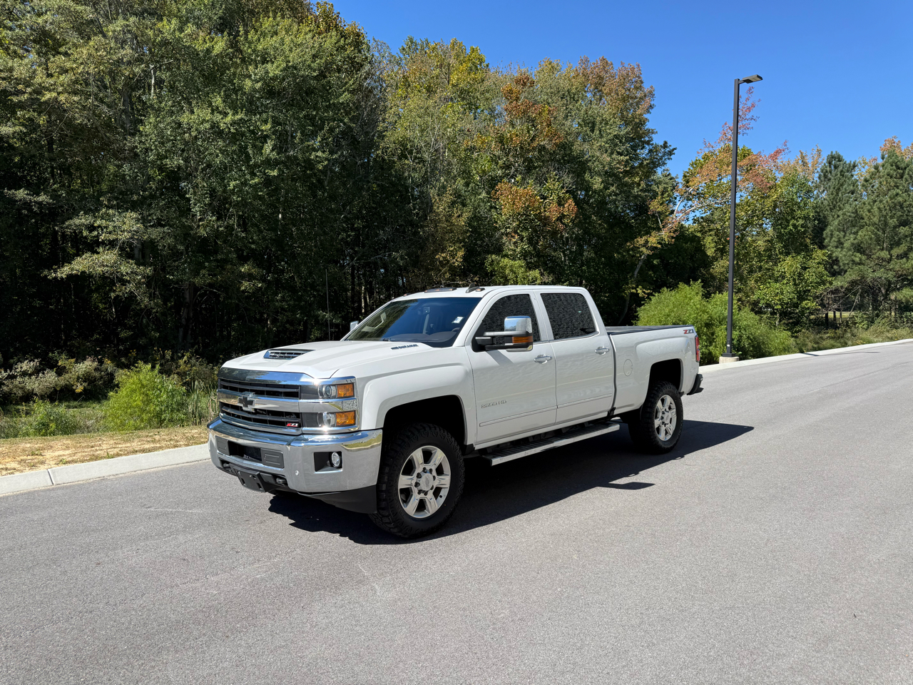 2019 Chevrolet Silverado 2500HD LTZ Crew Cab Long Box 4WD