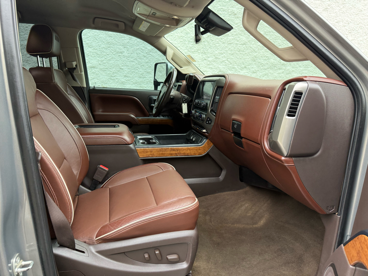 Chevrolet Silverado 3500HD High Country Crew Cab 4WD 2017