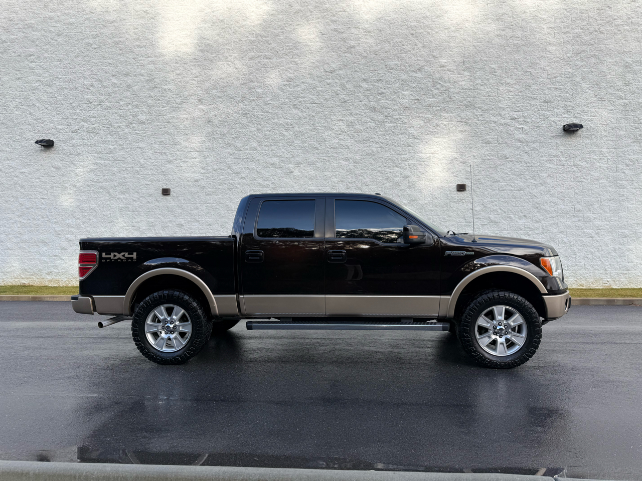 Ford F-150 Lariat SuperCrew 4WD 2013