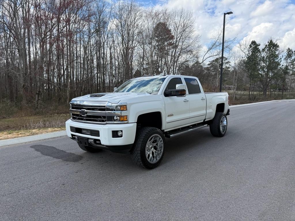 2018 Chevrolet Silverado 2500HD LT Crew Cab 4WD