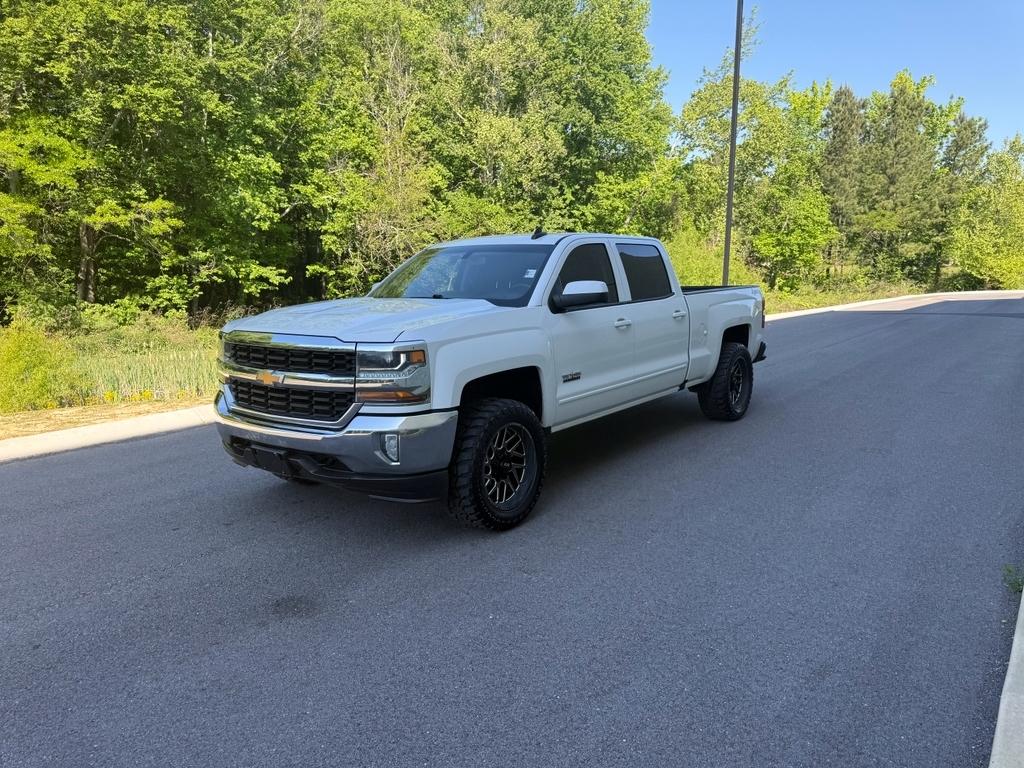 2018 Chevrolet Silverado 1500 LT Crew Cab 4WD
