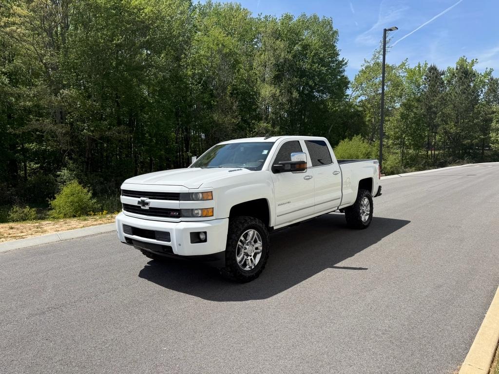 2015 Chevrolet Silverado 2500HD LTZ Crew Cab 4WD