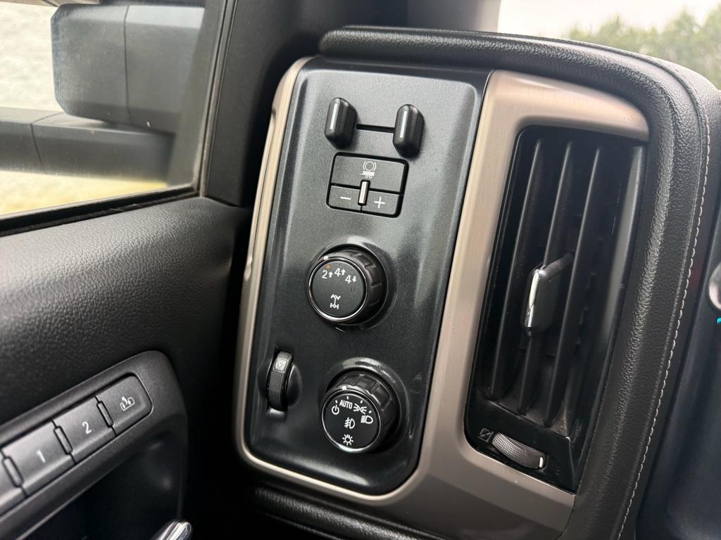 2018 GMC Sierra 2500 Denali HD Denali - Photo 16