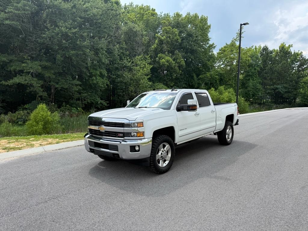 2016 Chevrolet Silverado 2500HD LTZ Crew Cab 4WD
