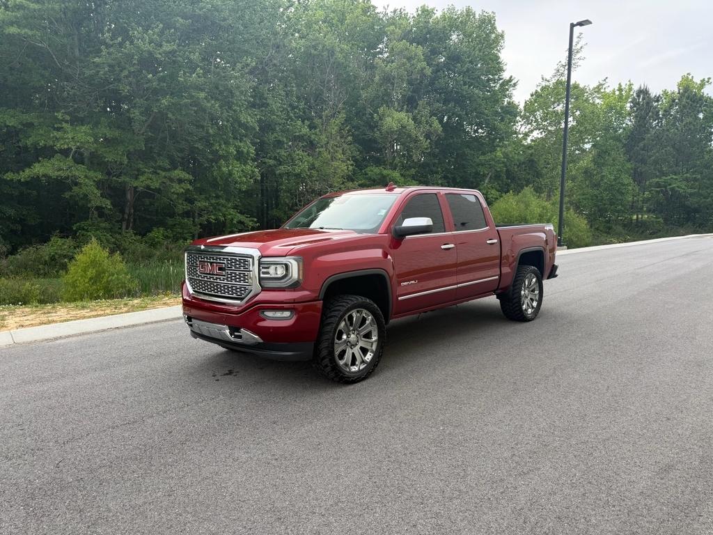 2018 GMC Sierra 4WD Crew Cab Short Box's photo