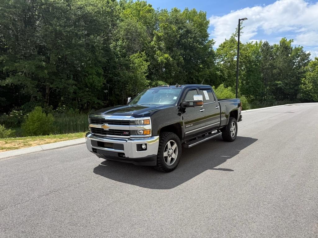 2016 Chevrolet Silverado 2500HD LTZ Crew Cab 4WD