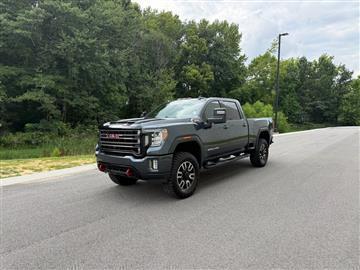2020 GMC Sierra 2500HD AT4 Crew Cab 4WD