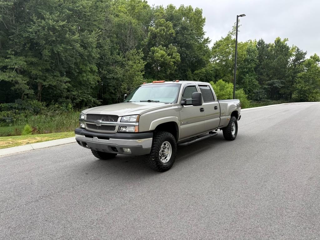2003 Chevrolet Silverado 1500 HD LT Crew Cab 2WD