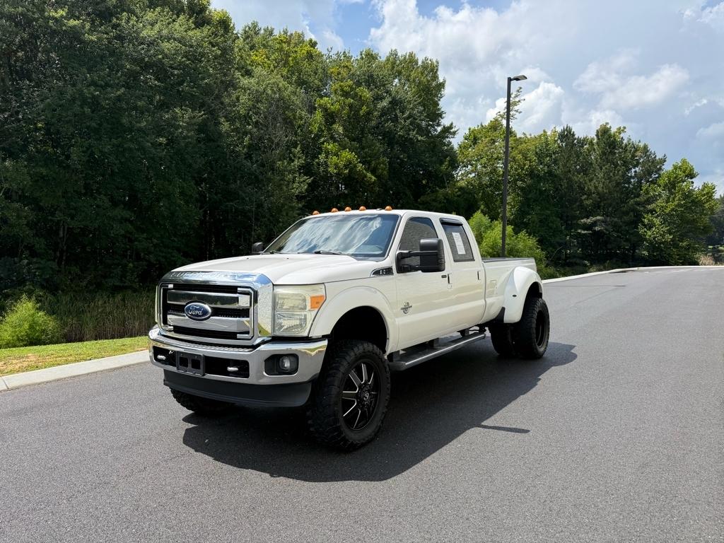 2011 Ford F-350 SD Lariat Crew Cab LWB DRW 4WD