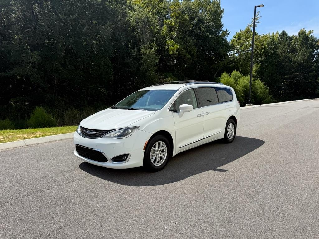 2020 Chrysler Pacifica Touring-L