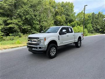 2017 Ford F-250 SD Lariat Crew Cab 4WD