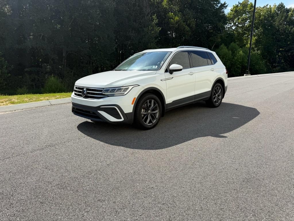 2022 Volkswagen Tiguan SE