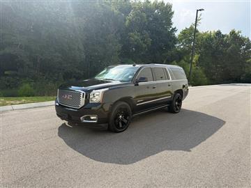 2017 GMC Yukon XL Denali 4WD
