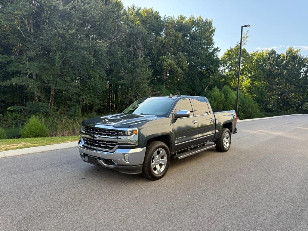 2018 Chevrolet Silverado 1500 LTZ Crew Cab 4WD