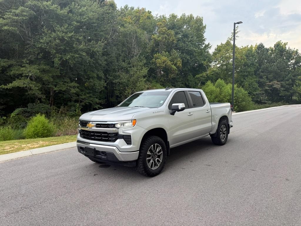 2022 Chevrolet Silverado 1500 LT Crew Cab 4WD