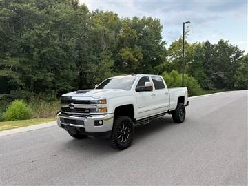 2017 Chevrolet Silverado 2500HD LTZ Crew Cab 4WD