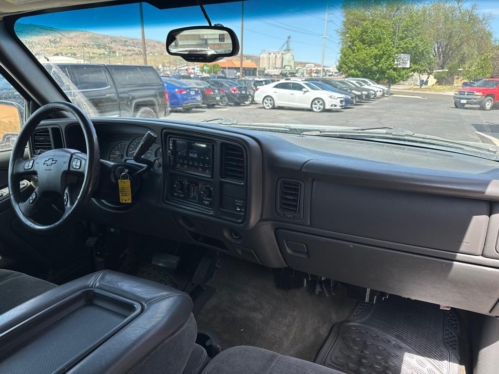 Chevrolet Silverado 1500  2004