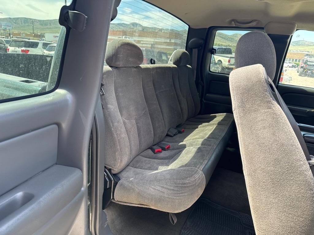 Chevrolet Silverado 1500  2004