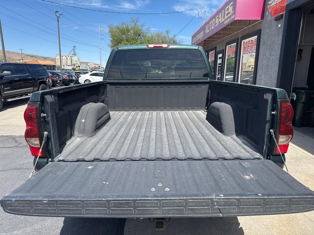 Chevrolet Silverado 1500  2004