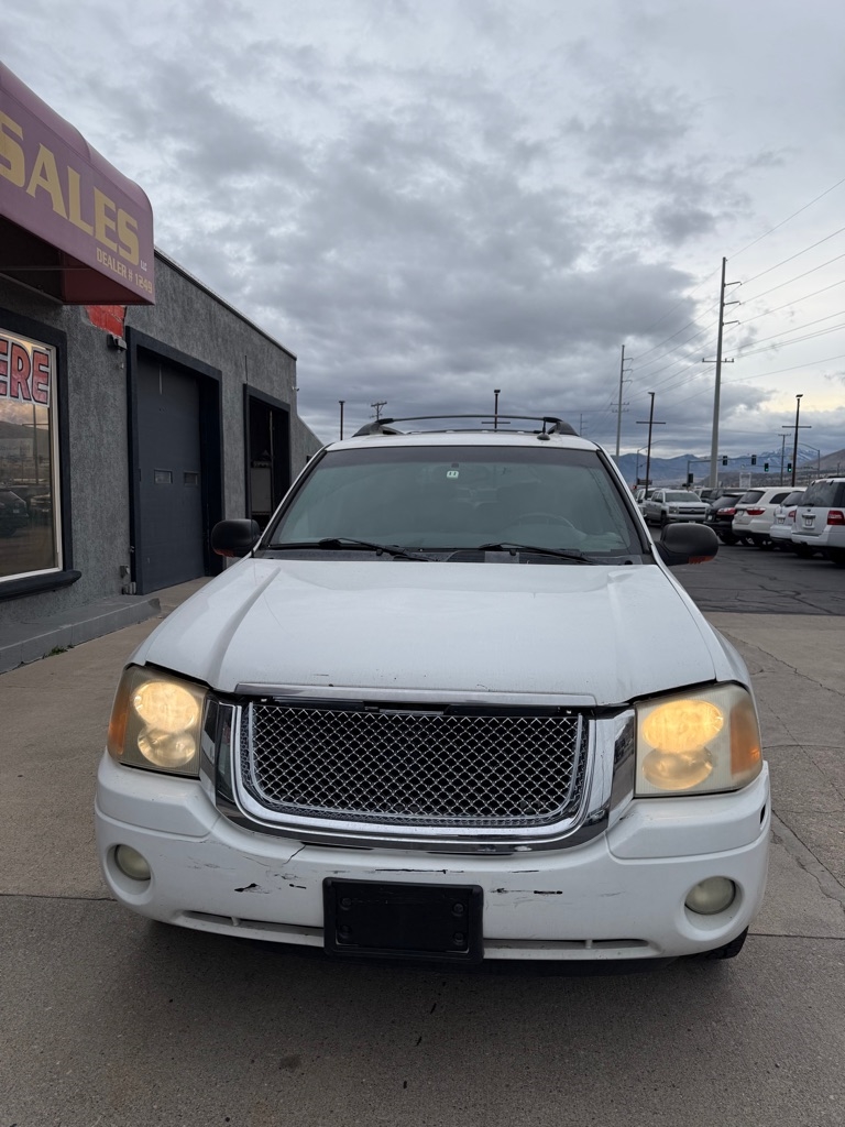 GMC Envoy  2004