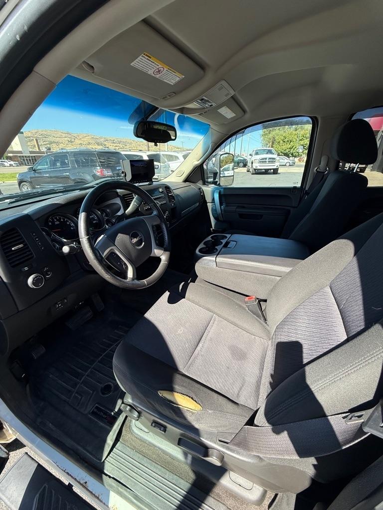 GMC Sierra 2500HD  2011