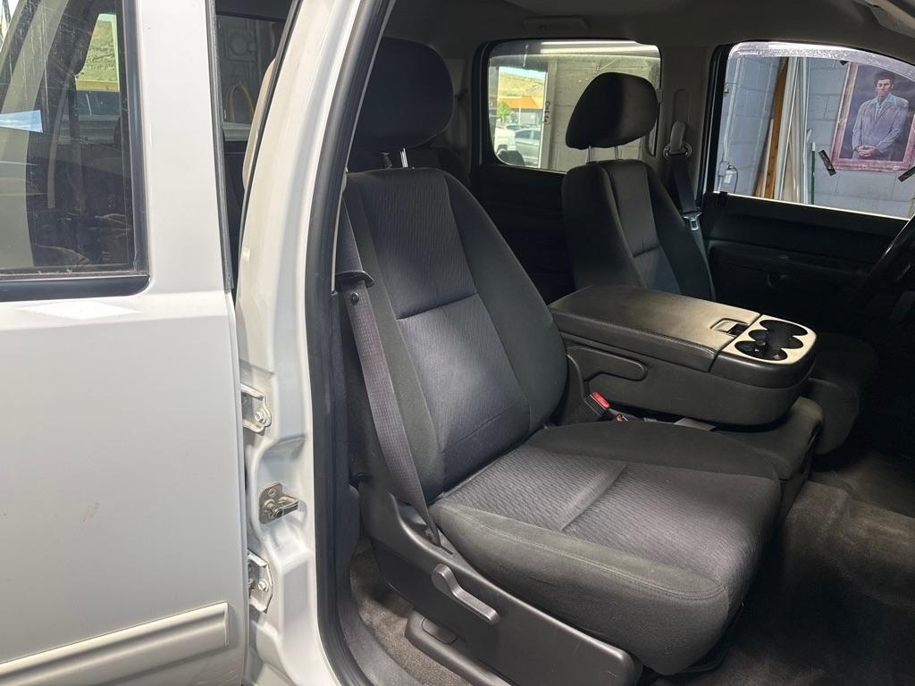 GMC Sierra 2500HD  2011