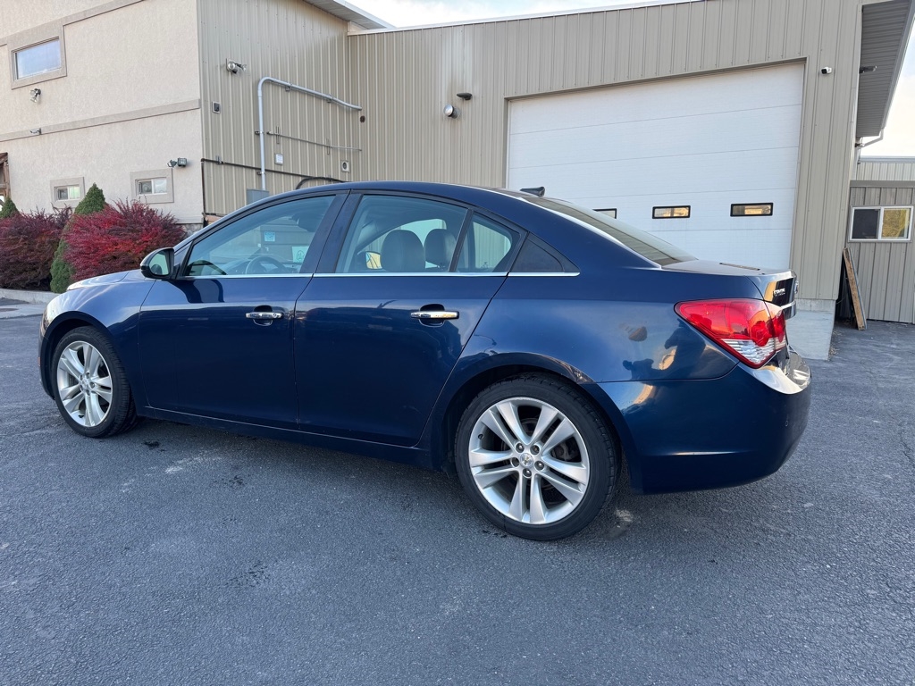 Chevrolet Cruze  2011