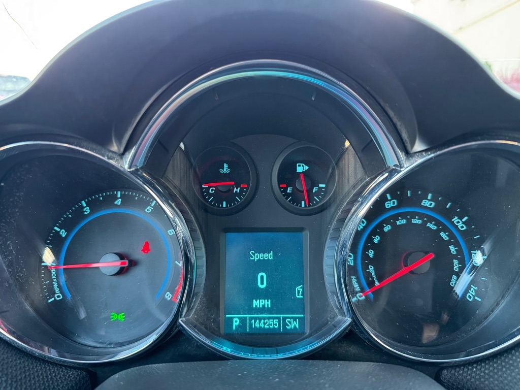 Chevrolet Cruze  2011